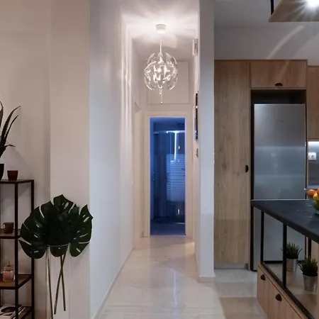 Colorful, Bright, Spacious, 2br Apt In Vyronas Apartment Athens
