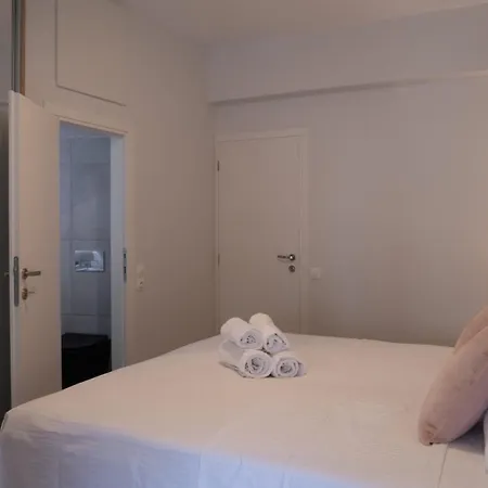 Colorful, Bright, Spacious, 2br Apt In Vyronas Apartment