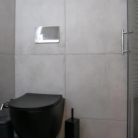 Colorful, Bright, Spacious, 2br Apt In Vyronas Apartment Athens